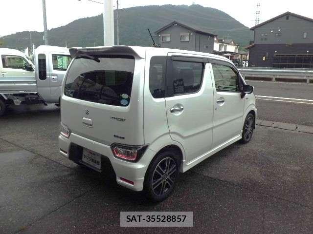 Suzuki WAGON R 2018-01 8812400-17