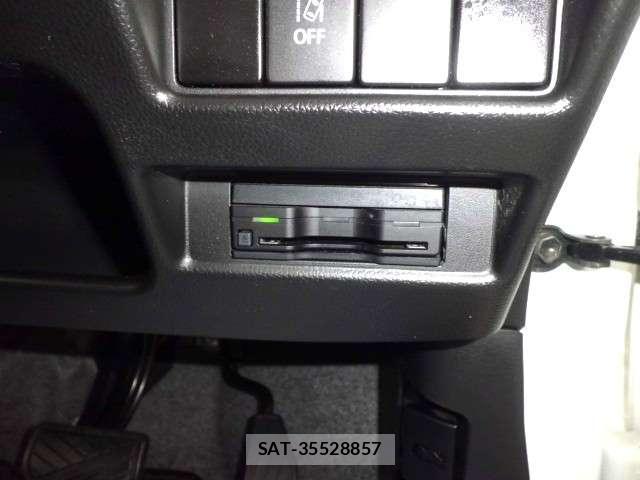 Suzuki WAGON R 2018-01 8812400-9