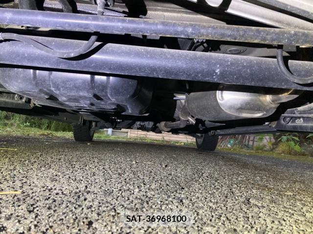 Suzuki WAGON R 2009-10 8813367-11