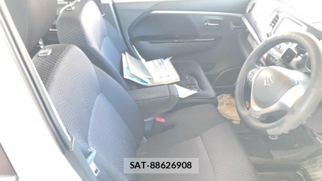 Suzuki WAGON R 2013-11 8814441-15