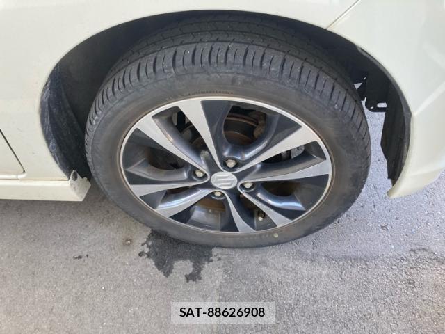 Suzuki WAGON R 2013-11 8814441-3