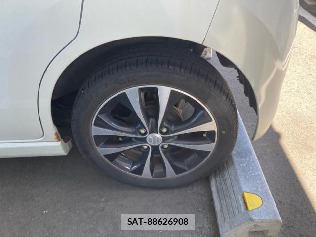 Suzuki WAGON R 2013-11 8814441-5