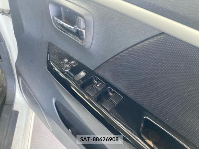 Suzuki WAGON R 2013-11 8814441-9
