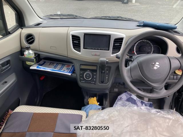 Suzuki WAGON R 2013-11 8812096-10