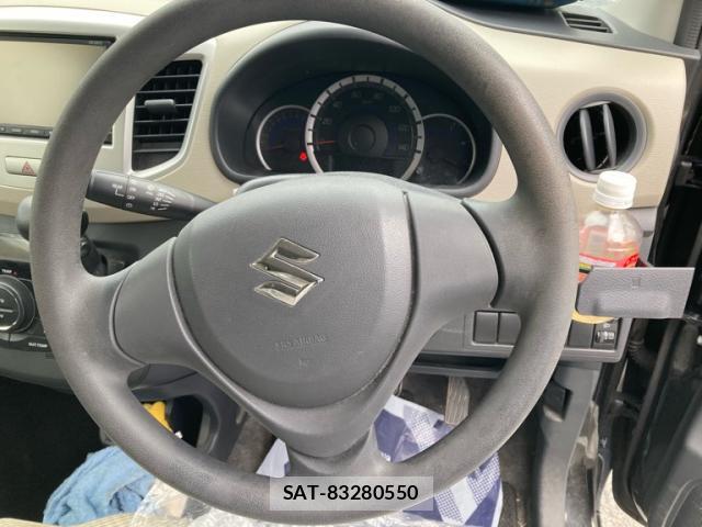 Suzuki WAGON R 2013-11 8812096-11