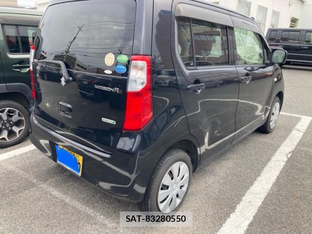 Suzuki WAGON R 2013-11 8812096-13