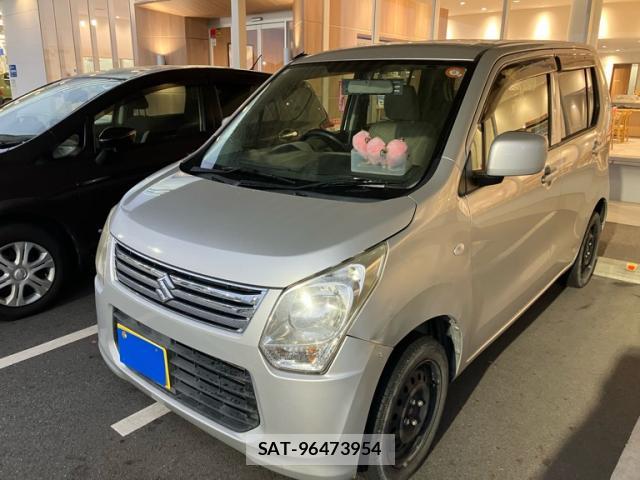 Suzuki WAGON R 2014-01 8812211-1