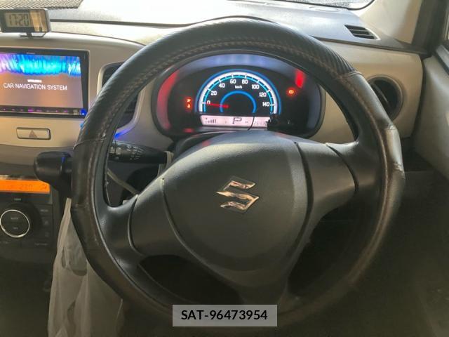Suzuki WAGON R 2014-01 8812211-15
