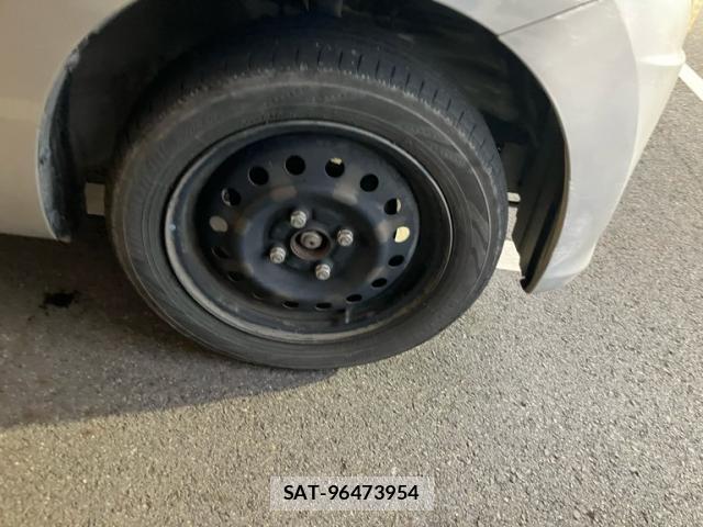 Suzuki WAGON R 2014-01 8812211-2