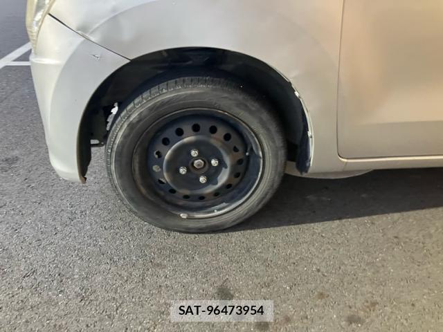 Suzuki WAGON R 2014-01 8812211-5