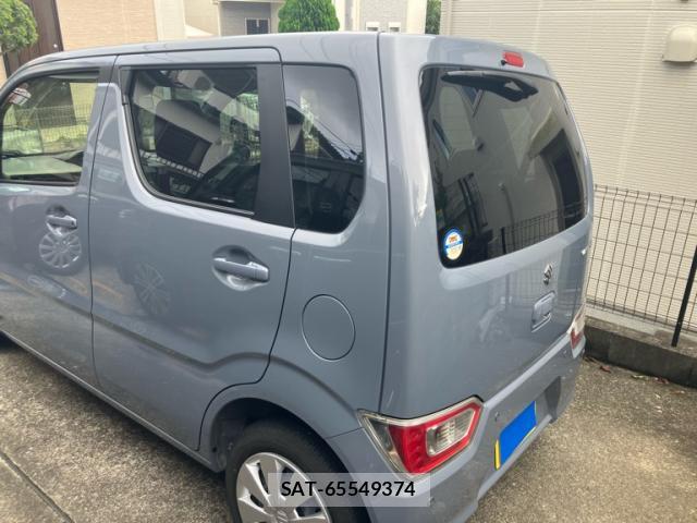 Suzuki WAGON R 2023-04 8812409-12