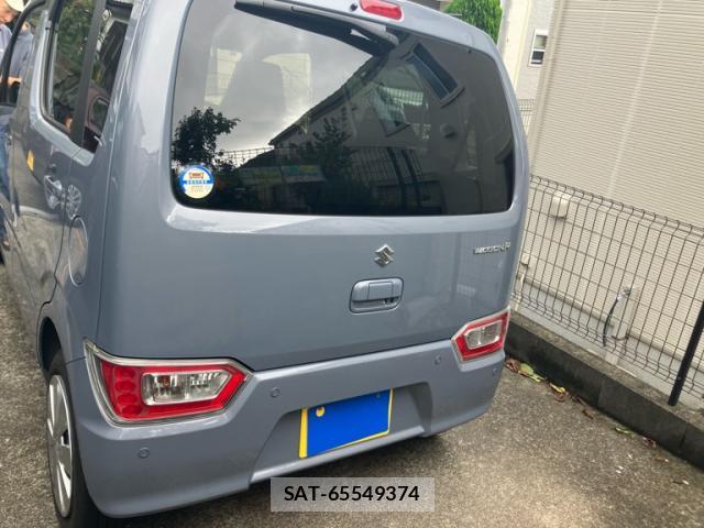 Suzuki WAGON R 2023-04 8812409-13