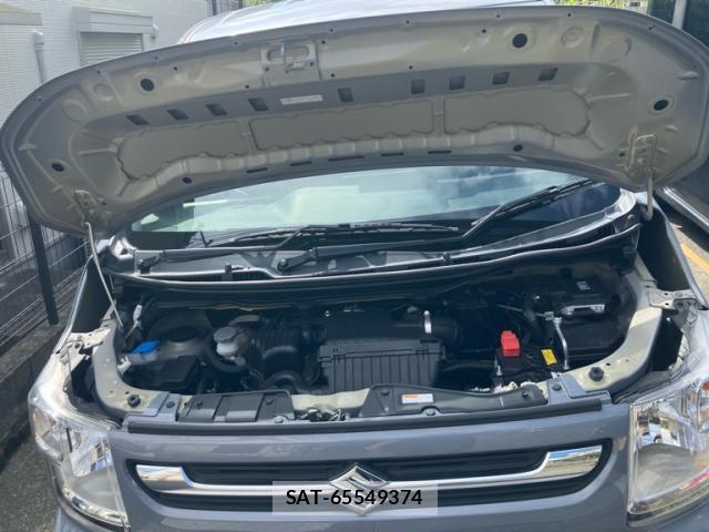 Suzuki WAGON R 2023-04 8812409-4
