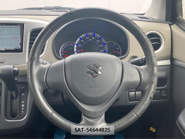 Suzuki WAGON R 2013-03 8812931-10