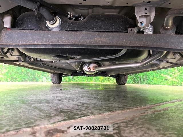 Suzuki WAGON R 2018-07 8813200-16