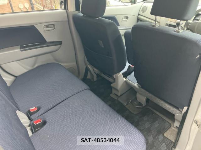 Suzuki WAGON R 2008-12 8813280-10