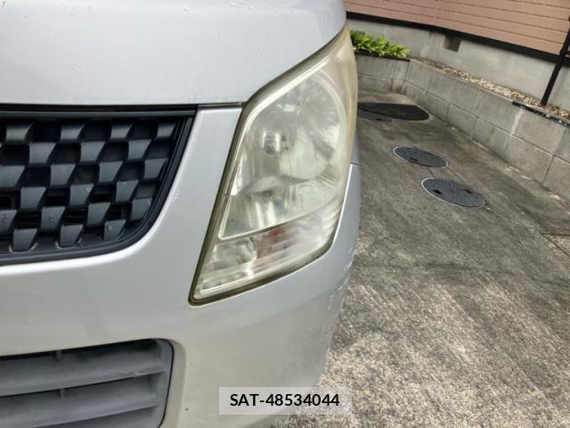 Suzuki WAGON R 2008-12 8813280-6