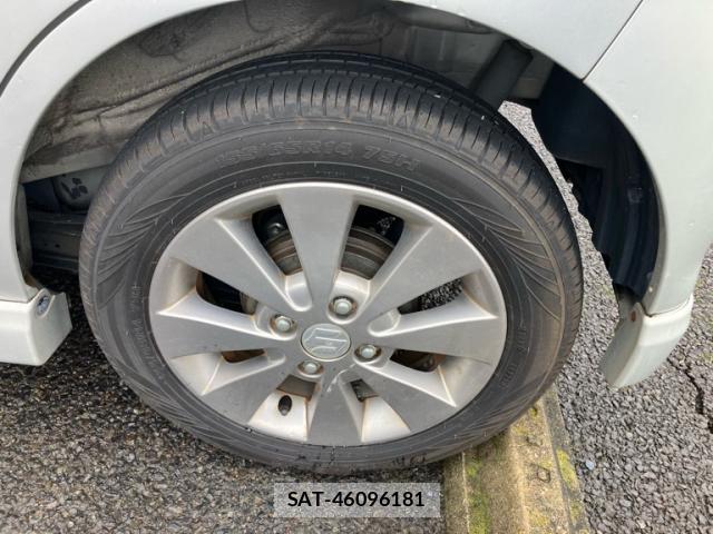 Suzuki WAGON R 2011-03 8813444-6