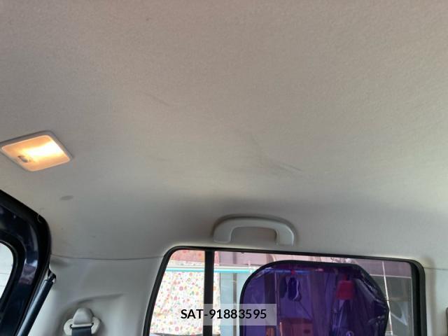 Suzuki WAGON R 2011-09 8813528-4