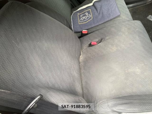 Suzuki WAGON R 2011-09 8813528-7