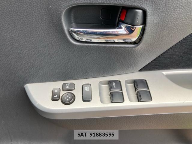 Suzuki WAGON R 2011-09 8813528-8