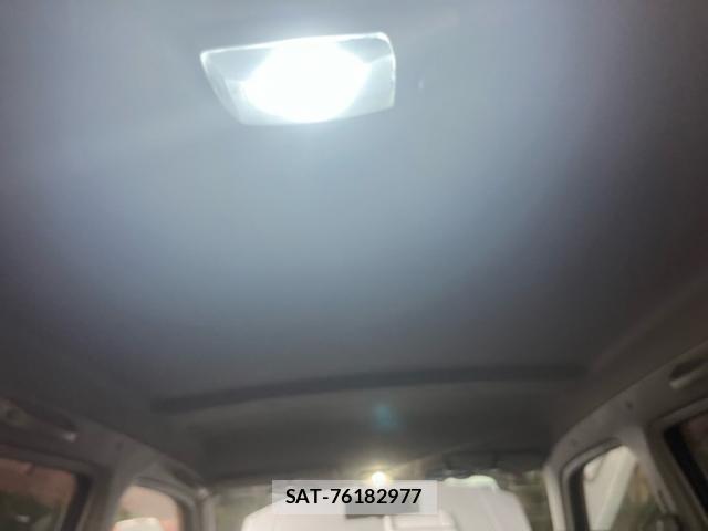 Suzuki WAGON R 2003-05 8813592-11