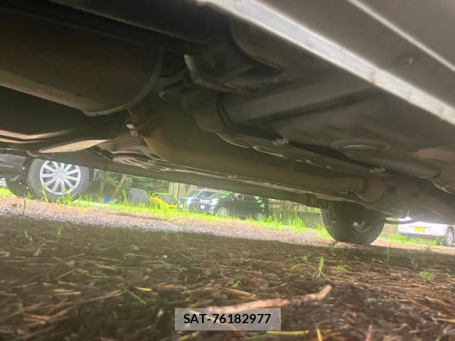 Suzuki WAGON R 2003-05 8813592-17