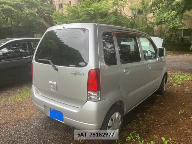 Suzuki WAGON R 2003-05 8813592-8