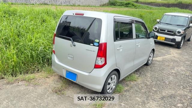 Suzuki WAGON R 2009-07 8813614-1
