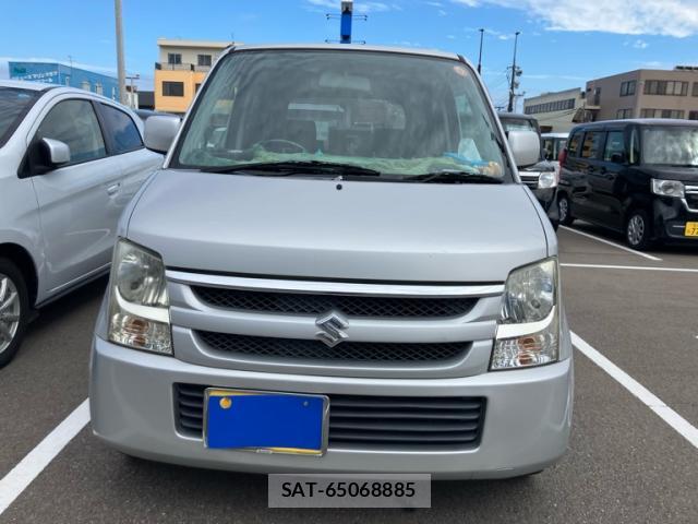 Suzuki WAGON R 2006-09 8813635-1