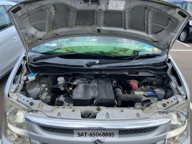 Suzuki WAGON R 2006-09 8813635-16