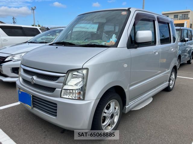 Suzuki WAGON R 2006-09 8813635-2