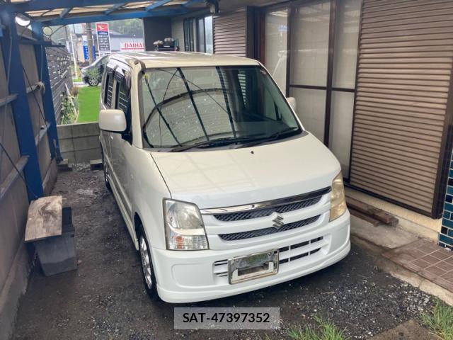Suzuki WAGON R 2006-10 8813757-0