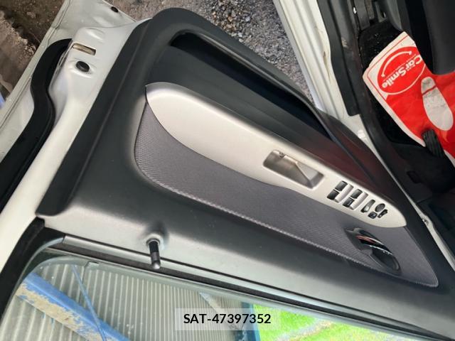 Suzuki WAGON R 2006-10 8813757-6