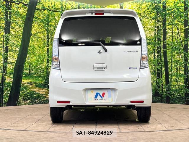 Suzuki WAGON R 2015-01 8814063-14