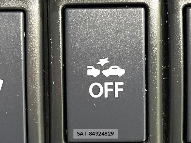 Suzuki WAGON R 2015-01 8814063-4