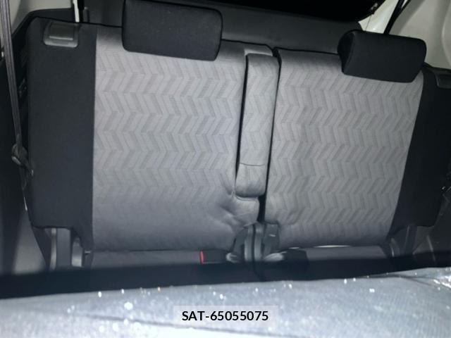 Suzuki WAGON R 2004-08 8814083-11