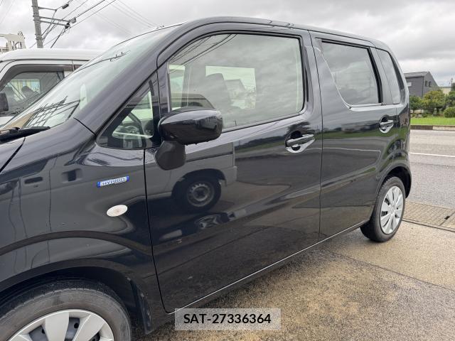 Suzuki WAGON R 2019-09 8814107-3