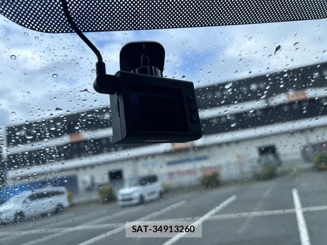 Suzuki WAGON R 2012-10 8814287-13