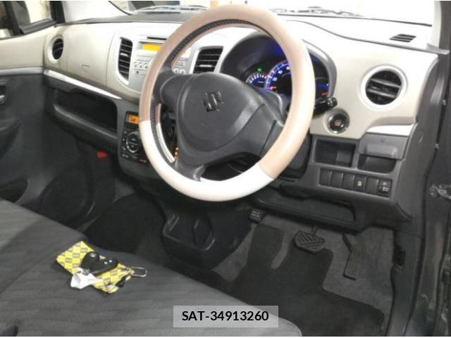 Suzuki WAGON R 2012-10 8814287-2