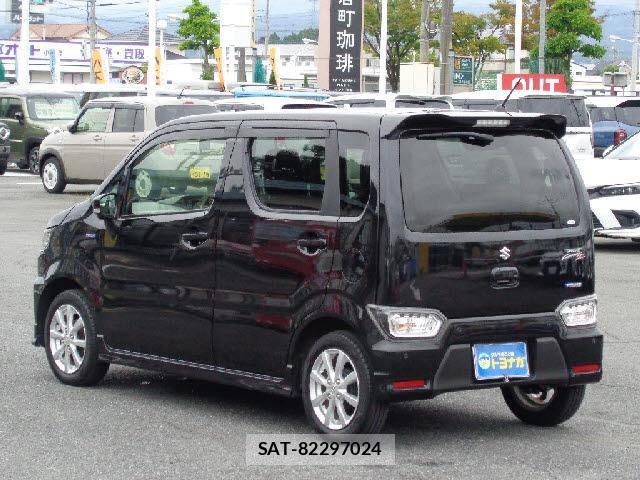 Suzuki WAGON R 2022-11 8814648-1