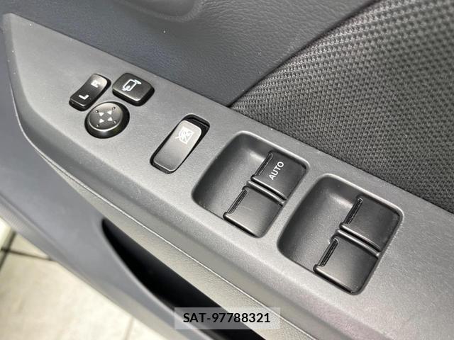 Suzuki WAGON R 2016-08 8814764-6