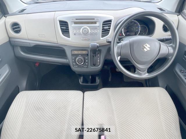 Suzuki WAGON R 2014-01 8814781-1