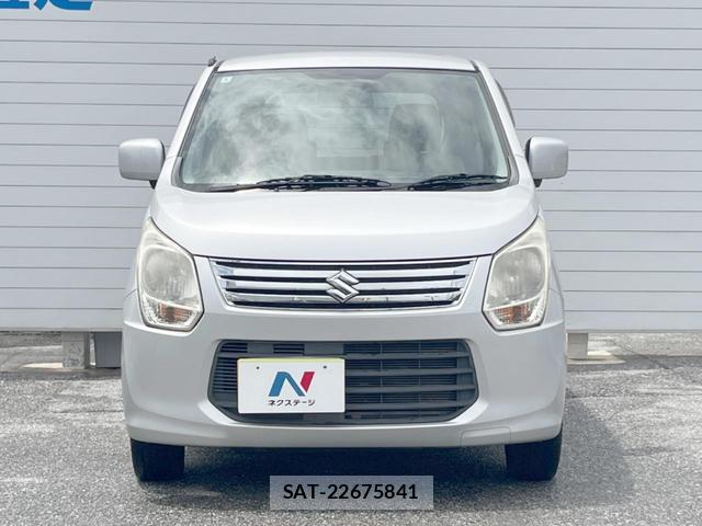 Suzuki WAGON R 2014-01 8814781-14