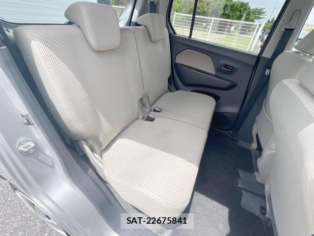 Suzuki WAGON R 2014-01 8814781-9