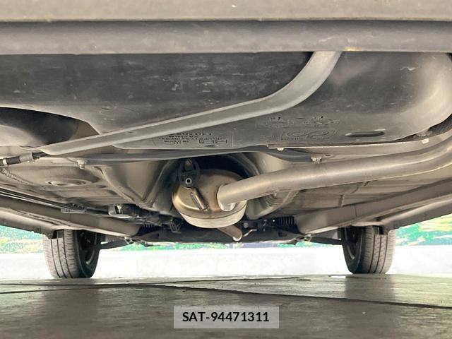 Suzuki WAGON R 2017-09 8814835-19