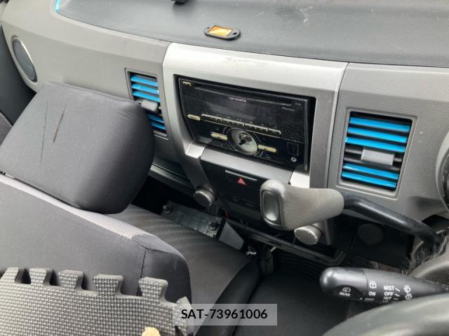 Suzuki WAGON R 2006-01 8816367-17