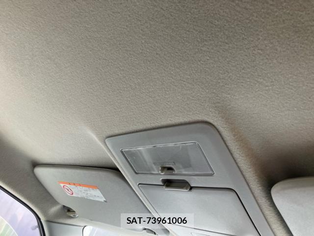 Suzuki WAGON R 2006-01 8816367-19