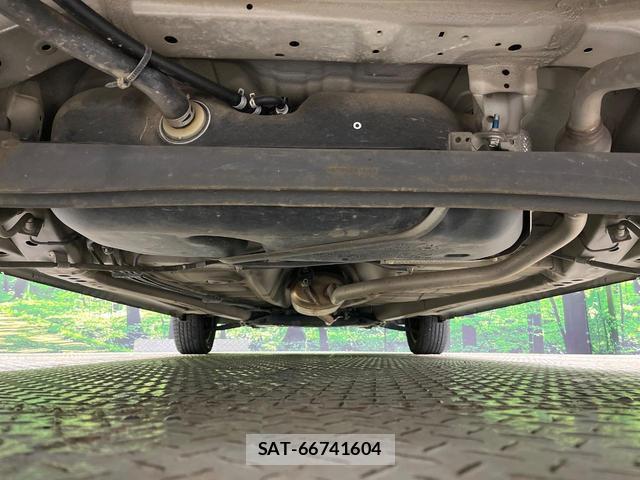 Suzuki WAGON R 2018-03 8816444-18