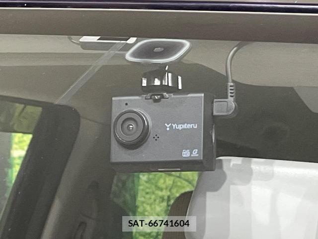 Suzuki WAGON R 2018-03 8816444-5